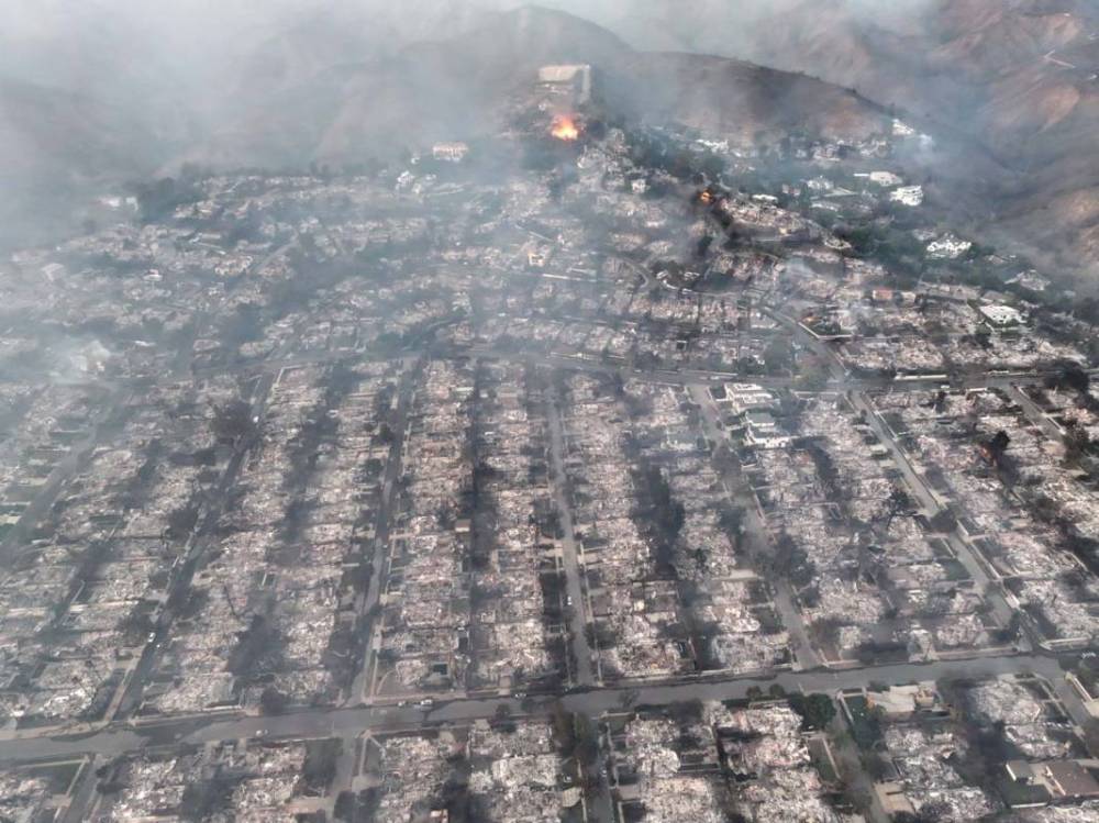 Los Angeles’taki orman yangınıında 5 kişi hayatını kaybetti 3