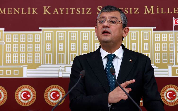 CHP Lideri Özel'den  'normalleşme' ve 'Demirtaş' yorumu