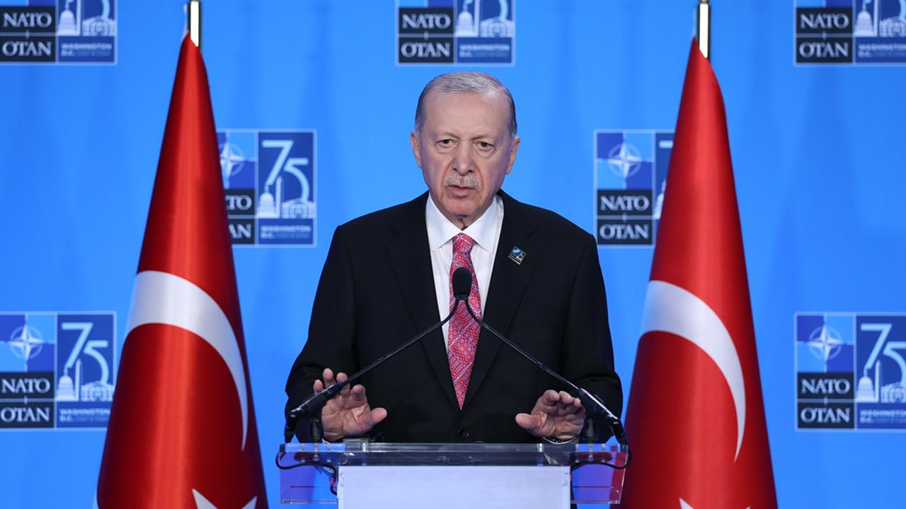 Erdoğan: İsrail NATO'yla ilişkisini sürdüremez