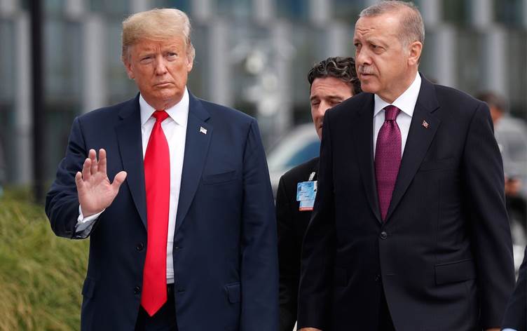 Erdoğan’dan Donald Trump’a ‘geçmiş olsun’ telefonu