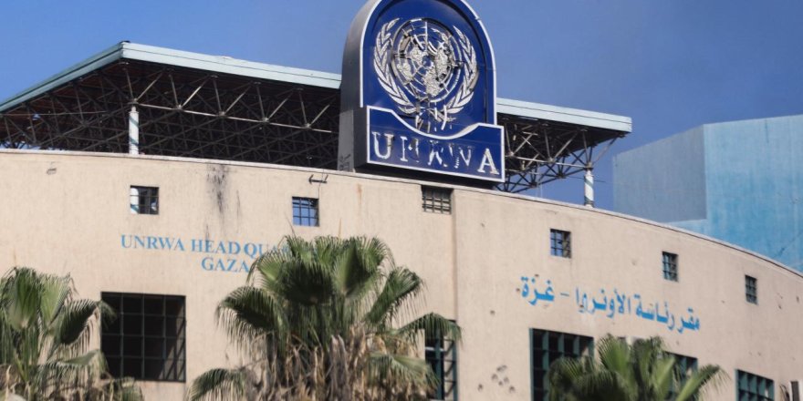 Siyonist teröristler UNRWA'nın faaliyet göstermesini yasakladı