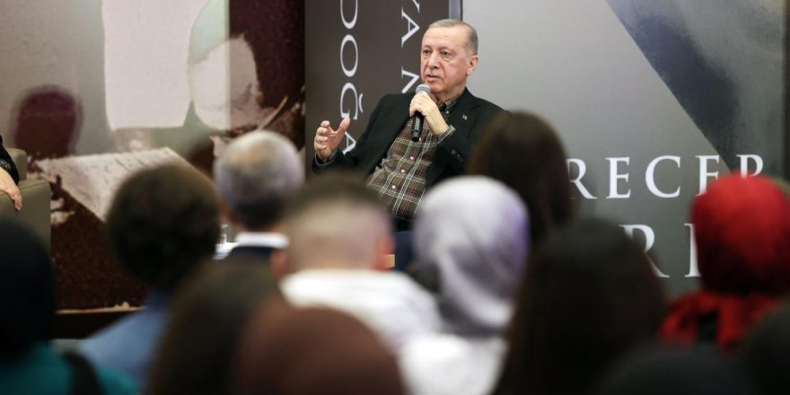 "Dünyada liderler arasında iki kişi kaldık, bir ben bir de Vladimir Putin"