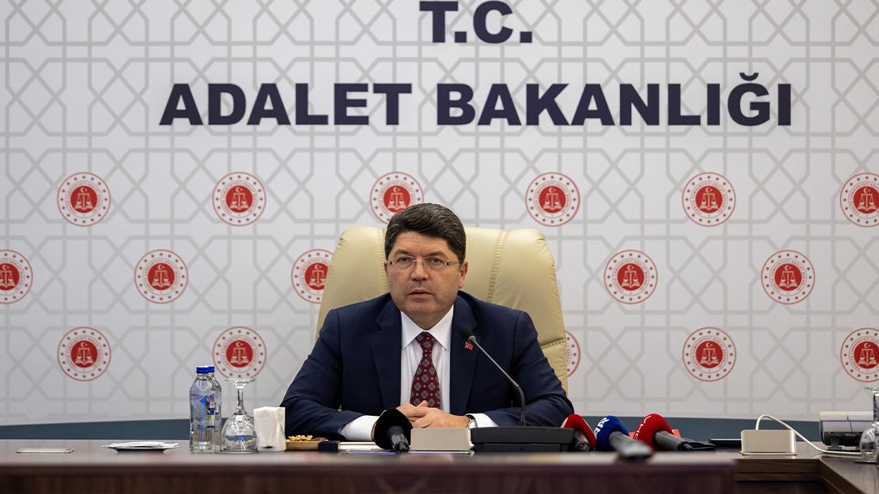 Bakan Tunç:Uzun süren yargılamaların ortadan kaldırılması gerekiyor