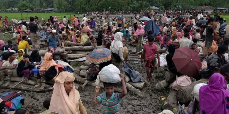 Arakanlı Müslümanlar iki zulüm arasında kaldı