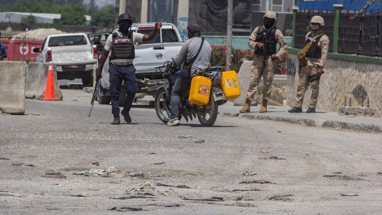 Uluslararası Göç Örgütü: Haiti'de 11 bin kişi çeteler yüzünden evlerini terk etti