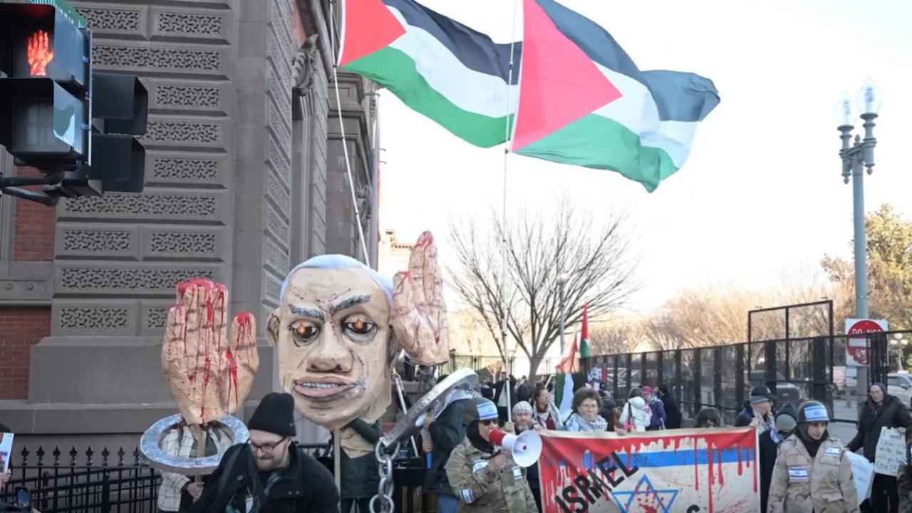 Beyaz Saray önünde soykırımcı Netanyahu ile Trump'ı protesto etti