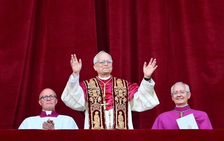 Yeni Papa, ABD'li Robert Francis Prevost oldu