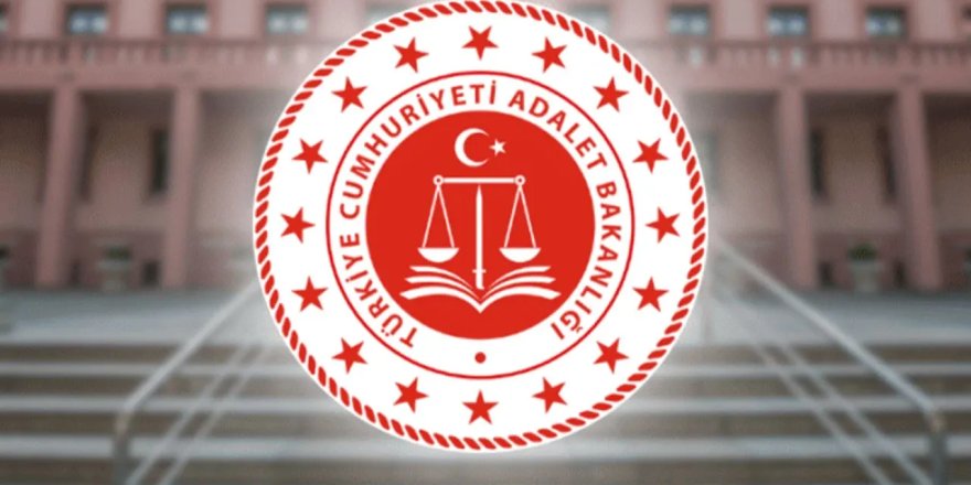 Adalet Bakanlığı'nda "bakan yardımcısı" kaldırıldı