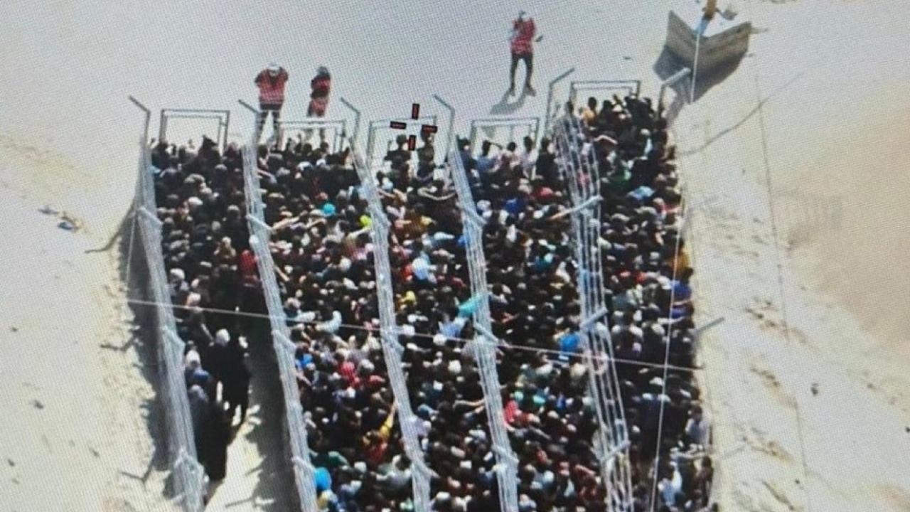 Gazze'deki görüntülere Nazi kampları benzetmesi