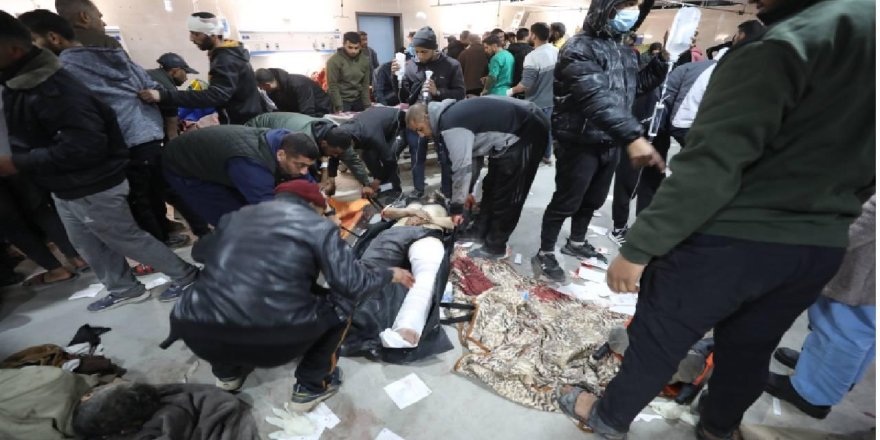 Siyonist teröristler Gazze'de yardım bekleyenlere ateş açtı: En az 30 şehit