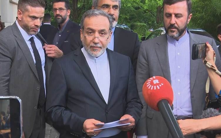 İran Dışişleri Bakanı: Saldırılar durursa müzakerelere döneriz