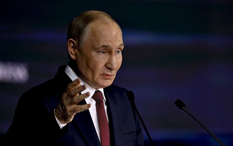 Putin: Ukrayna ile üçüncü tur müzakereleri İstanbul'da yapmaya hazırız