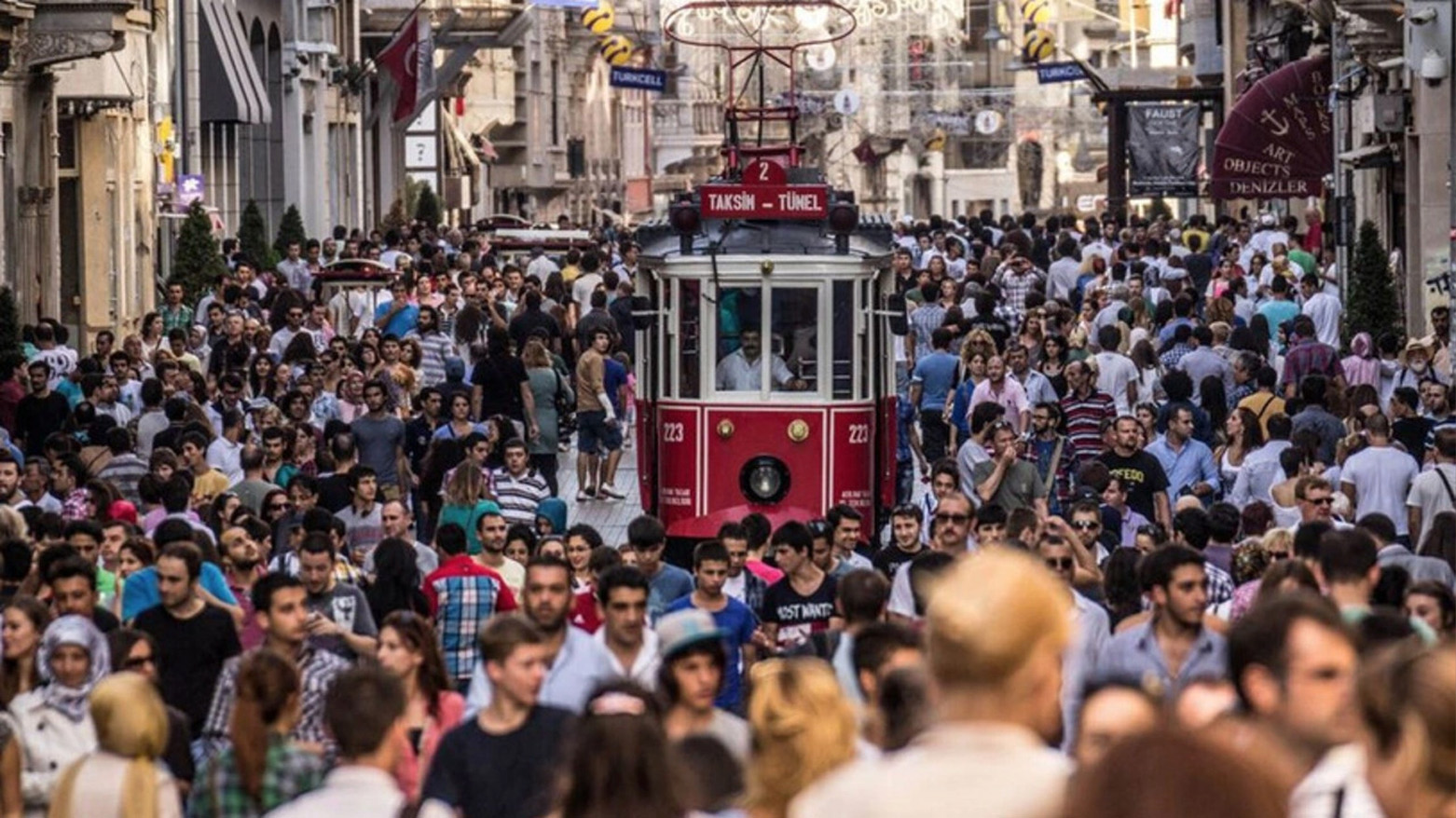 TÜİK: 2024 yılında 2 milyon 682 bin 673 kişi iller arasında göç etti