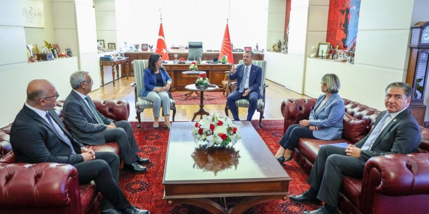 “Hukuksal güvencelere ve demokratik mekanizmalara ihtiyaç var”
