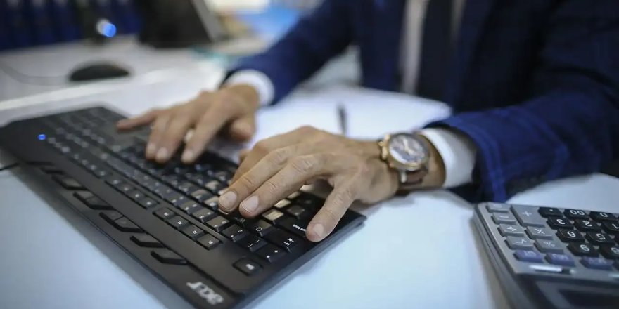 Memurlara yarı zamanlı çalışma düzenlemesi Resmi Gazete’de yayımlandı