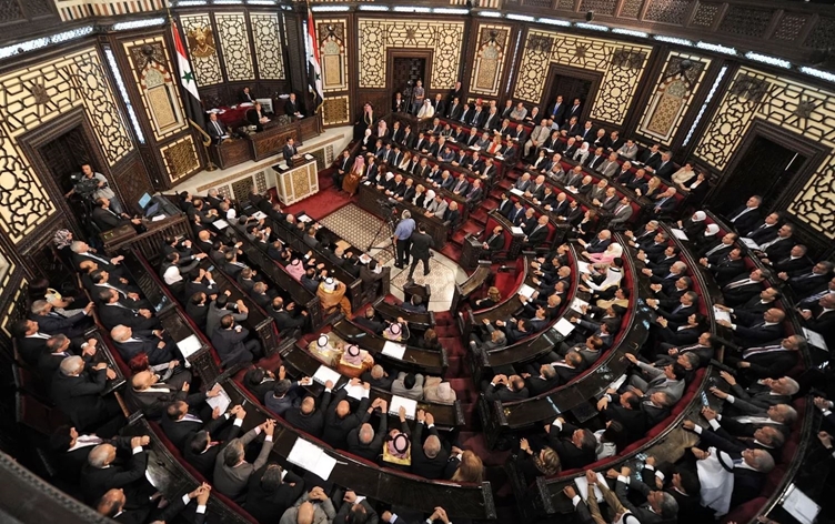 Suriye'de Esad sonrası ilk parlamento seçiminin takvimi belli oldu
