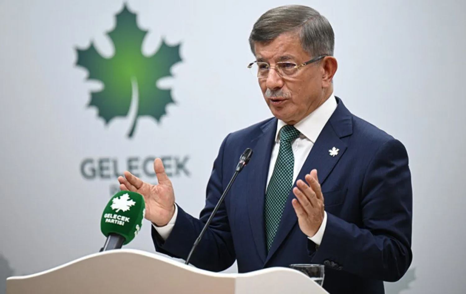 Davutoğlu'ndan Balıkesir depremi sonrası kritik uyarı: Kanal İstanbul'u durdurun