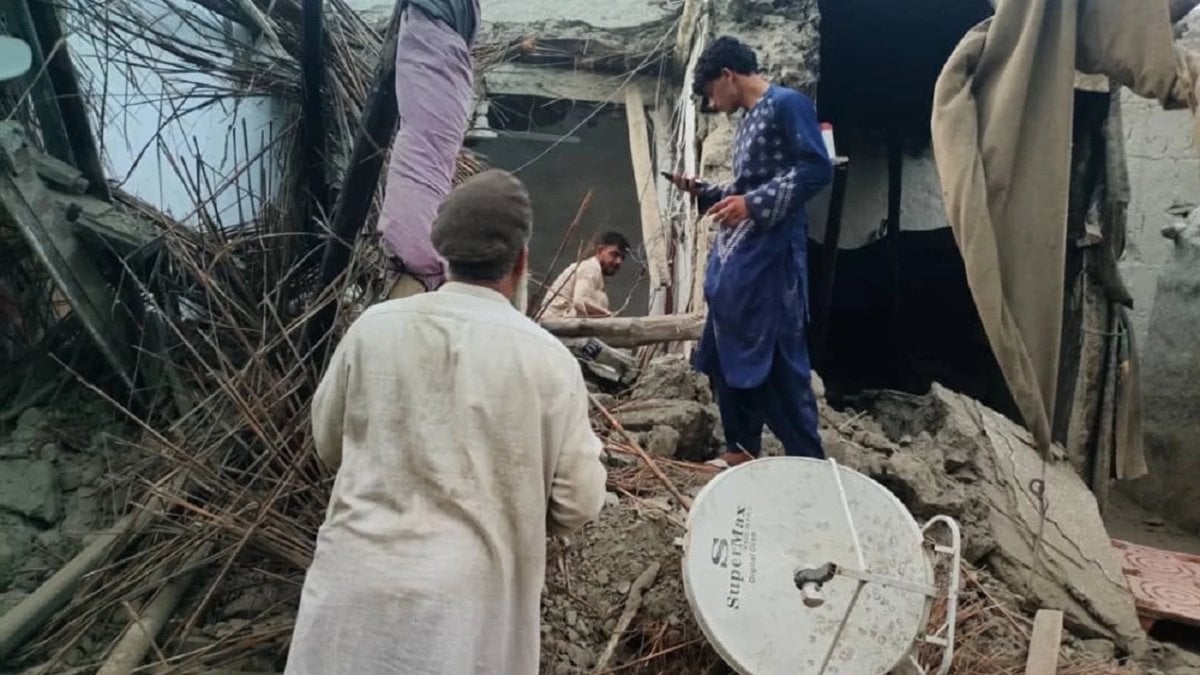 Afganistan'da deprem sonrası can kaybı 1124'e yükseldi