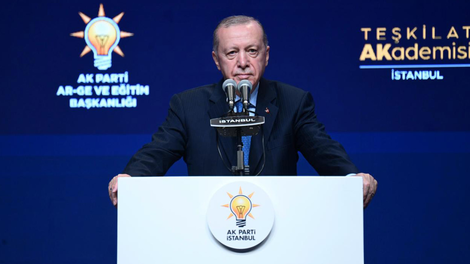 Erdoğan: Süreci sabırlı, dikkatli ve samimi bir tavırla ilmek ilmek dokuyoruz