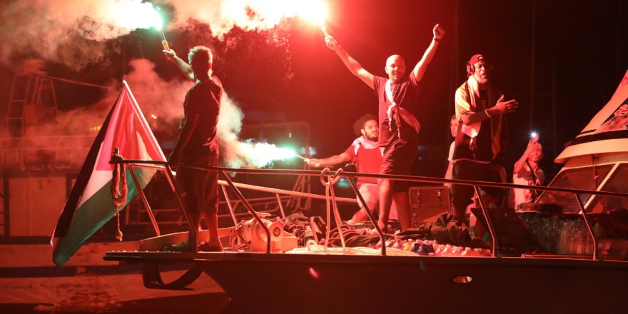 Küresel Sumud Filosu'na ses bombalarıyla 'taciz ve saldırı'