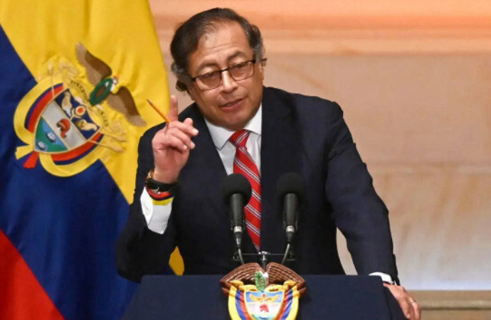 Kolombiya’dan Latin Amerika Ülkelerine ABD’ye Karşı Tepki Çağrısı