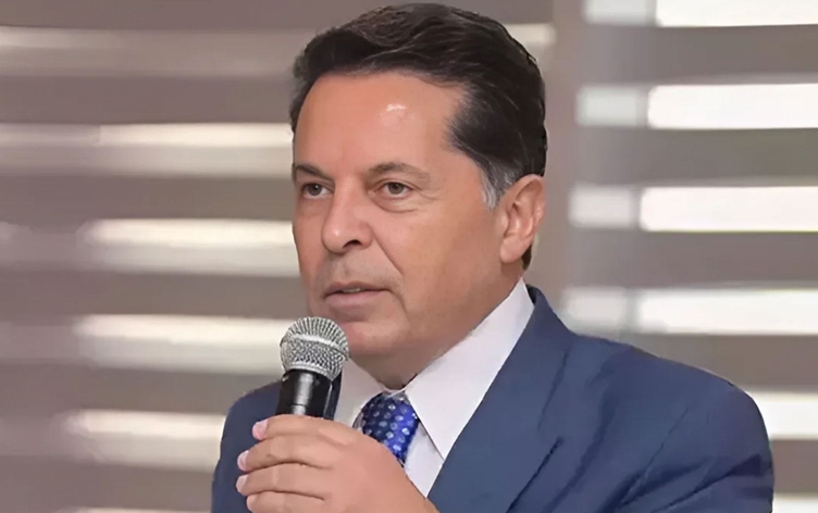 Ahmet Özer: Barışa kavuşma arzumuz demir parmaklıkları aşan bir güçtür