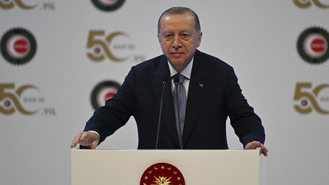 Erdoğan: Enflasyon hedefine sabırla ulaşacağız, hayat pahalılığını mutlaka çözeceğiz