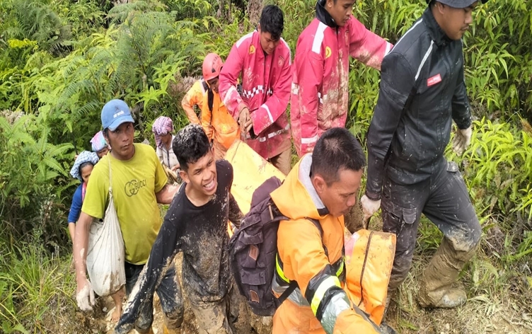 Endonezya’da sel bilançosu ağırlaşıyor: Can kaybı 248’e yükseldi