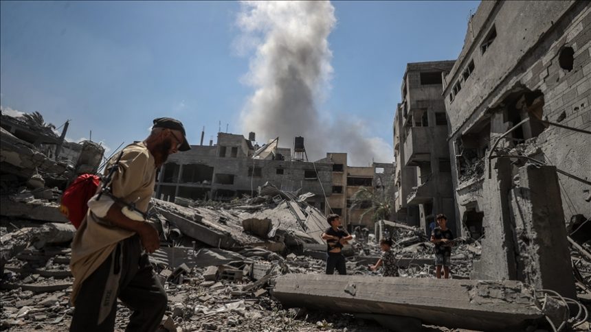 Katil İsrail Ateşkese Rağmen, Gece Boyu Gazze’yi Bombaladı