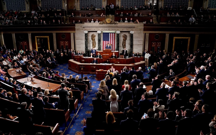 ABD Temsilciler Meclisi, Suriye'ye yönelik 'Sezar Yasası'nı kaldırma kararı aldı