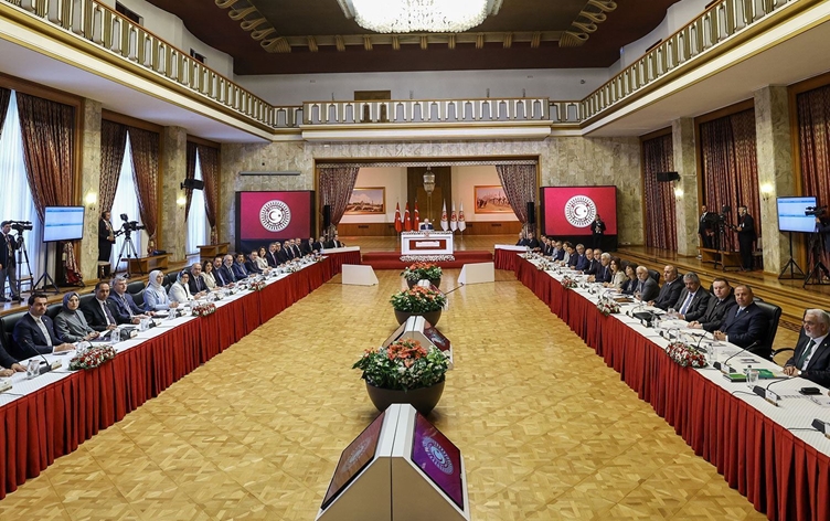 Süreç komisyonunun çalışma süresi uzatılacak