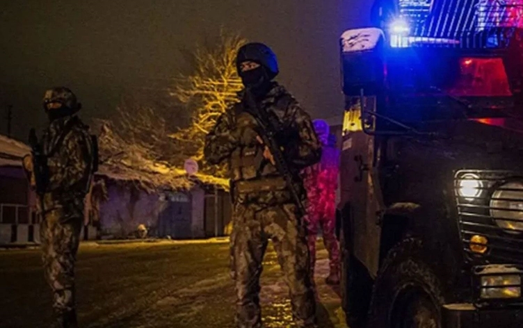 İstanbul'da IŞİD operasyonu: 29 gözaltı