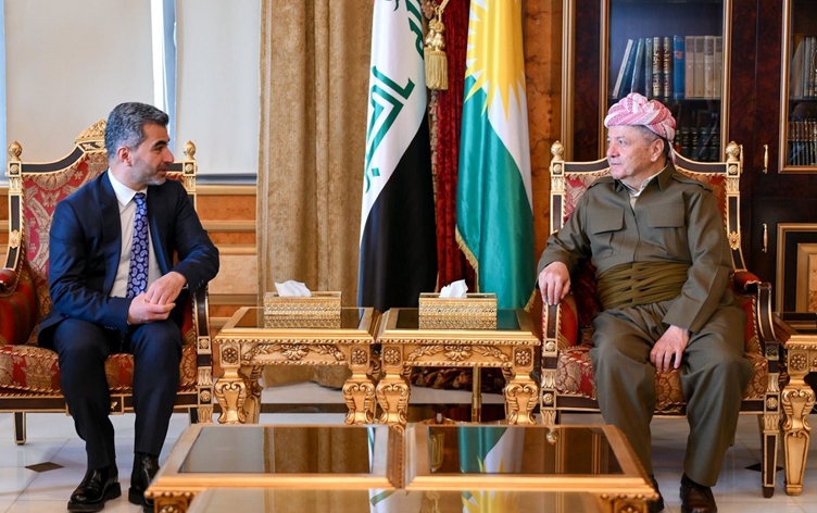 Mesud Barzani Amedspor heyetini kabul etti: Spor, barış ve kardeşlik mesajıdır