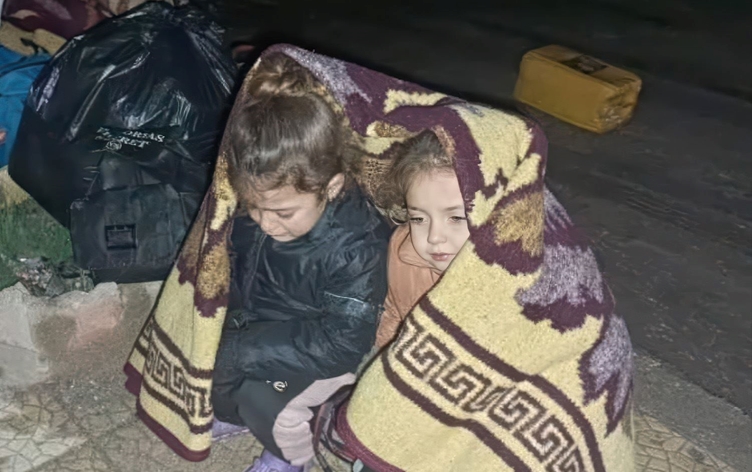 Kürt Kızılayı: Kobani'de 4 çocuk soğuktan hayatını kaybetti