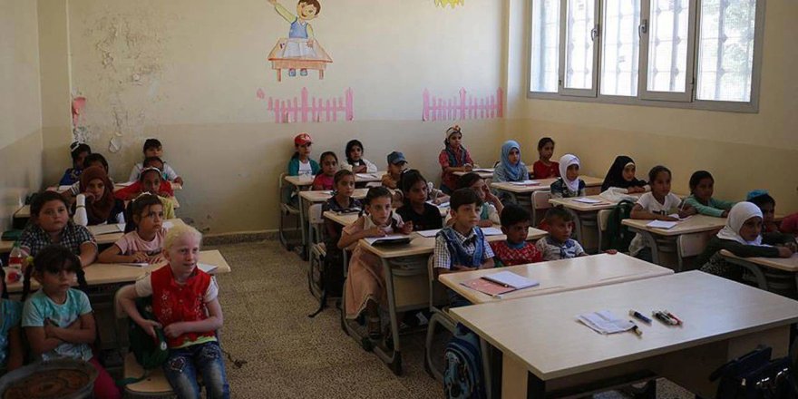 Suriye'de Kürtçe seçmeli ders olarak okutulacak