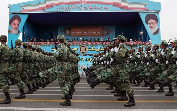 İran ordusu: Elimiz tetikte düşmanın hareketlerini izliyoruz