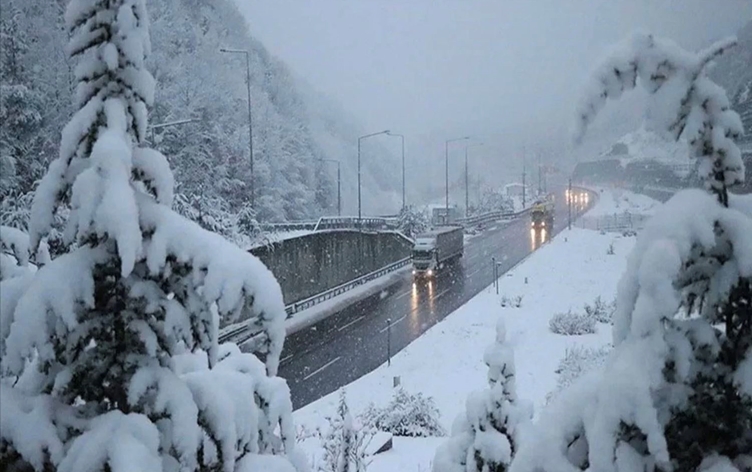Meteoroloji’den birçok kent için uyarı: Kuvvetli sağanak ve kar bekleniyor
