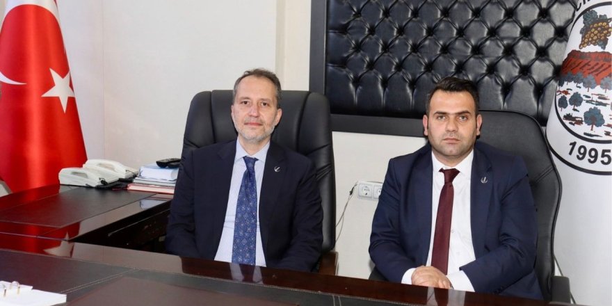 Derecik Belediye Başkanı Hasan Dinç’in başkanlığı düştü