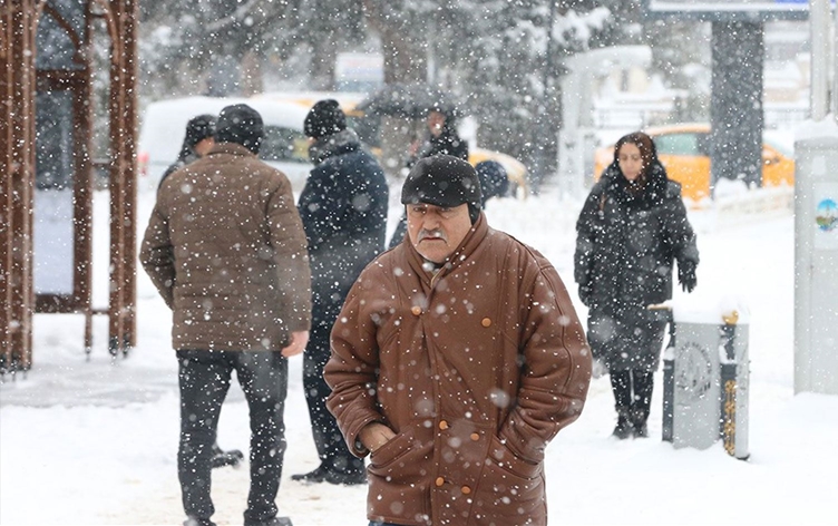 7 ilde eğitime kar engeli