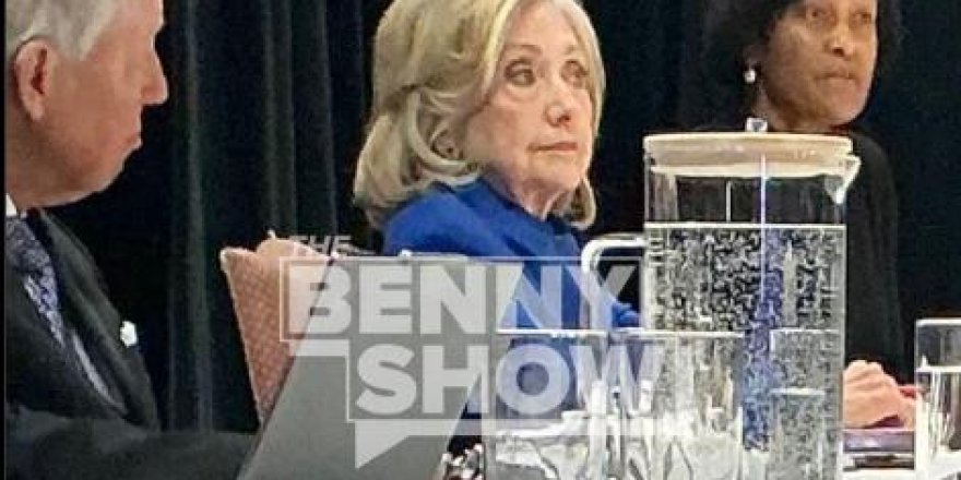 Hillary Clinton, Epstein ifadesi verdi