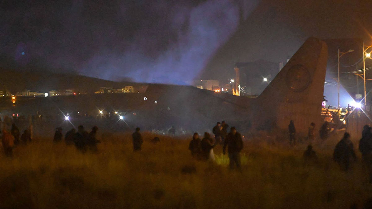 Bolivya’da içi para dolu askeri uçak düştü: 15 ölü, 30 yaralı