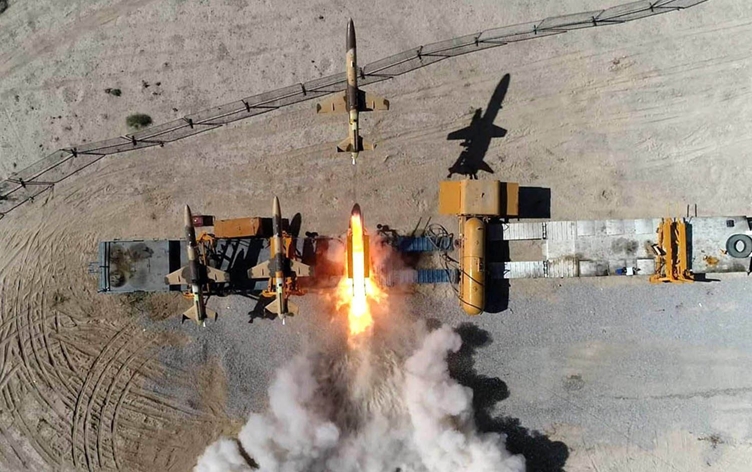 Katar: İran füzesi düşürüldü