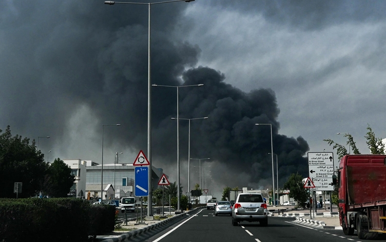 İran 2 günde Arap ülkelerine 1311 balistik füze fırlattı