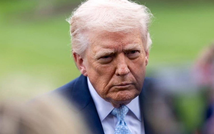 Trump'tan  NATO’ya tehdit: ‘Yanımızda olmayanın yanında olmayız’