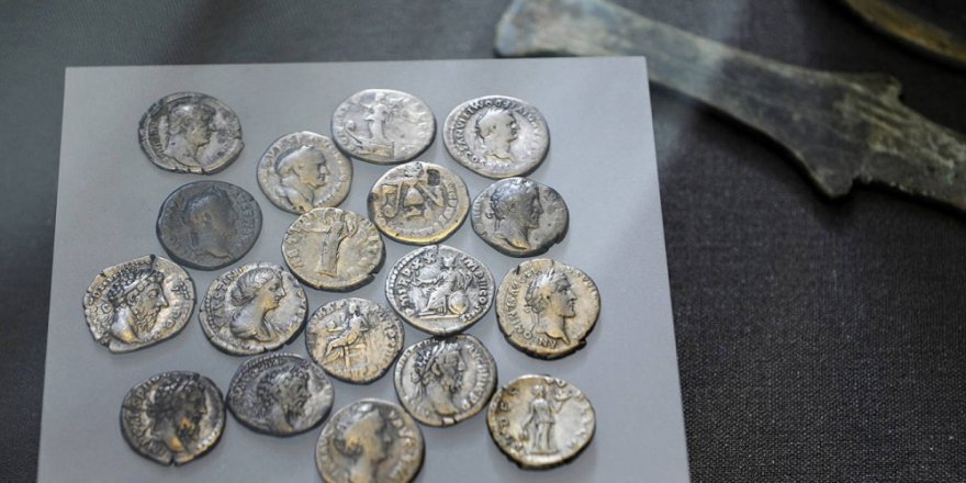 Dolar İmparatorluğunun Çöküşü