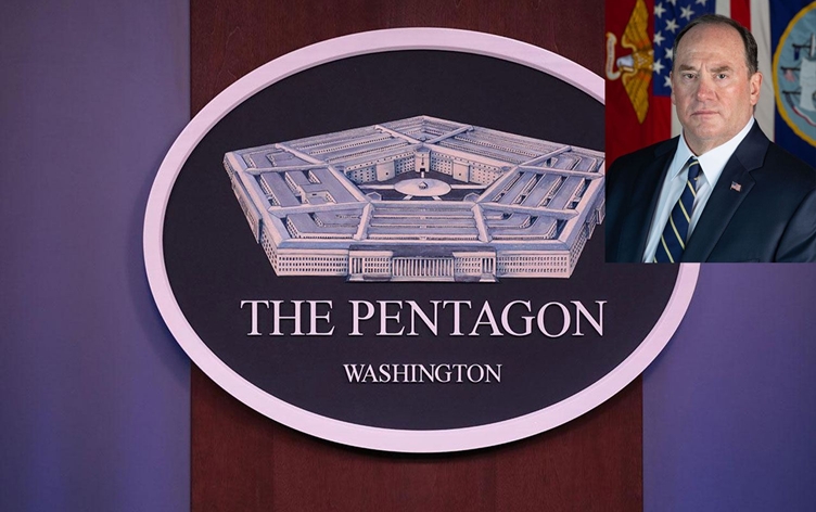 Pentagon'da 'abluka' depremi: ABD Deniz Kuvvetleri Sekreteri görevden alındı