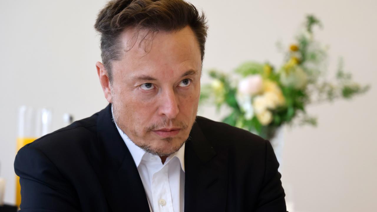 Elon Musk'tan "Terminatör" uyarısı: Yapay zeka hepimizi öldürebilir