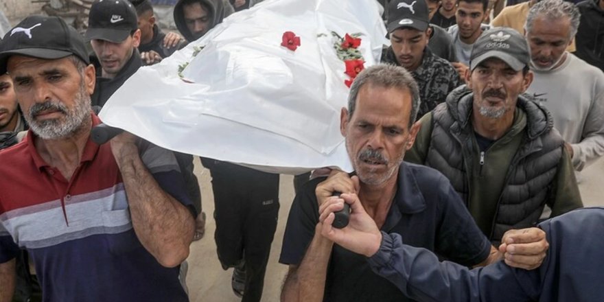 Siyonist teröristler Hamas Üyesi Hayye'nin oğlunu şehit etti