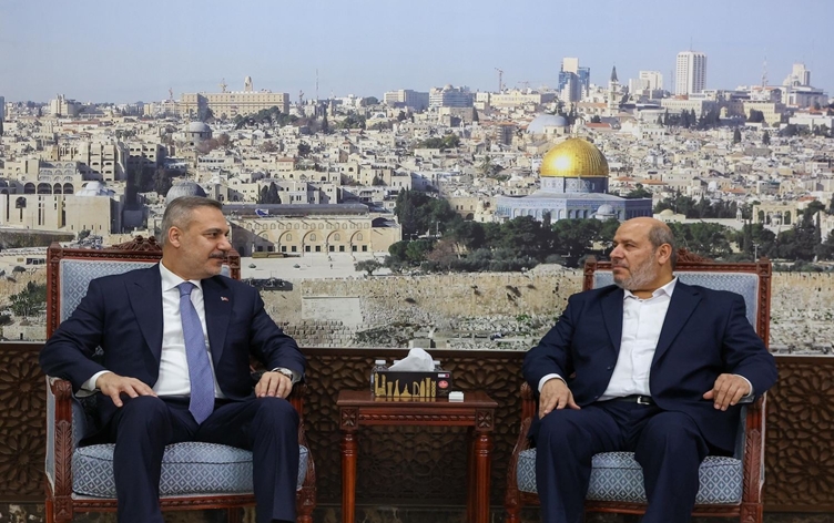 Bakan Fidan Doha’da Hamas yetkilileriyle görüştü