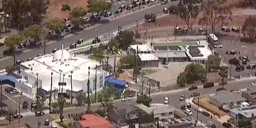 California'da İslam Merkezi'ne silahlı saldırı